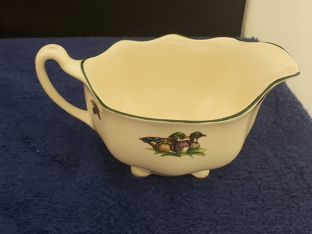 Johnson Brothers Brookshire Creamer & Sugar Bowl with Lid