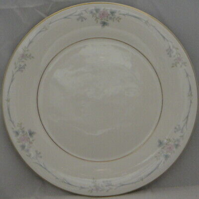 Set of 5 Royal Doulton Classique Dinner Plates (Imperfect)