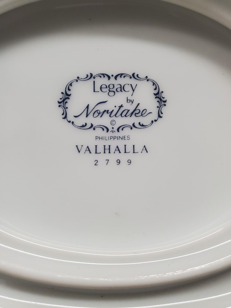 Noritake Valhalla Gravy Boat & Attached Underplate LK