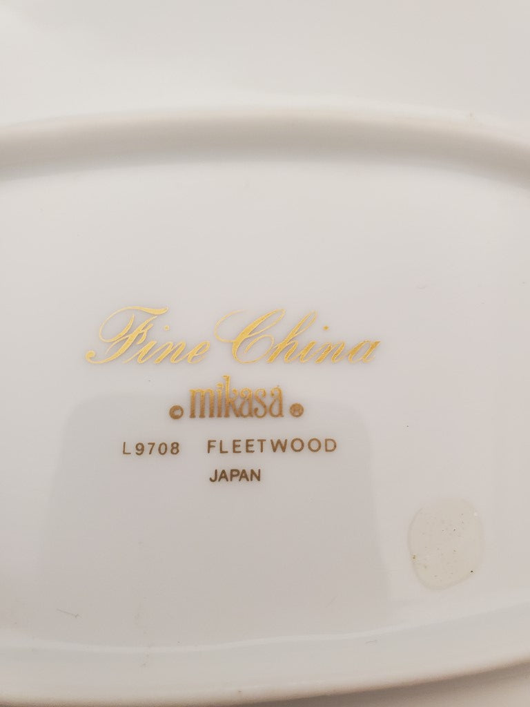Mikasa Fleetwood 14" Oval Serving Plate LK