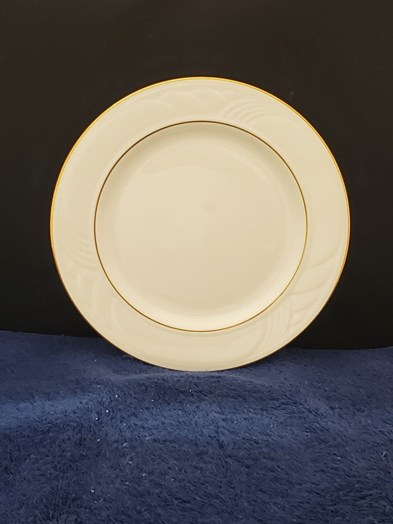 Set of 3 Lenox Snowdrift Gold Dinner Plates LK