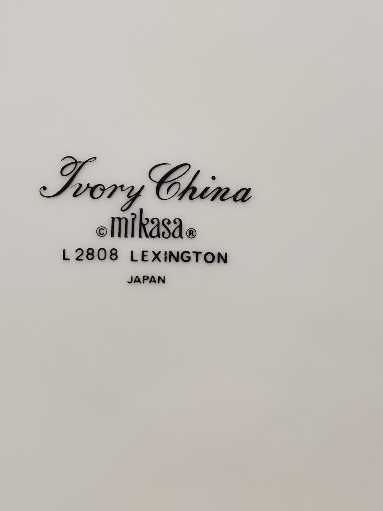 Set of 5 Mikasa Lexington Dinner Plates LK
