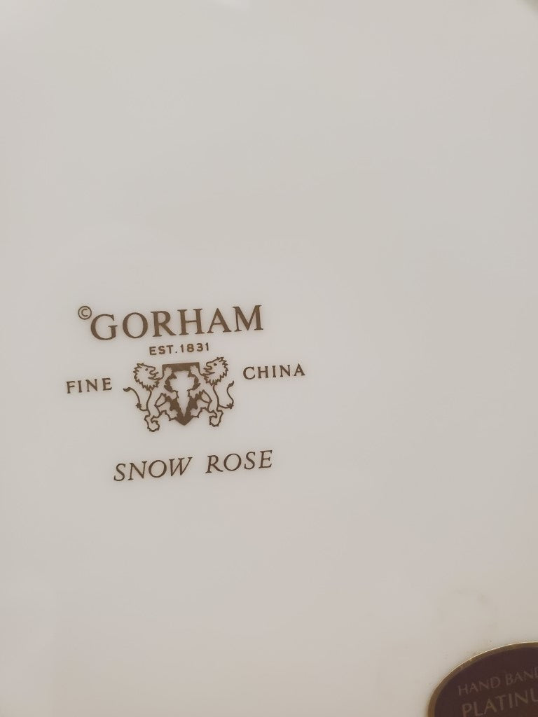 Set of 2 Gorham Snow Rose Dinner Plates LK