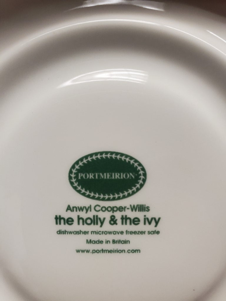 Set of 7 Portmeirion The Holly & The Ivy Cup and Saucer Sets