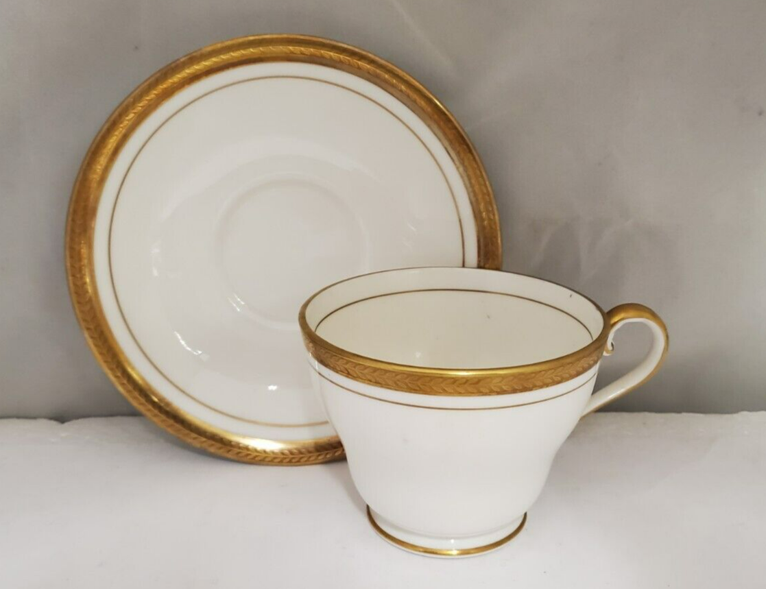 Set of 2 Aynsley, John Elizabeth (Smooth) Cup & Saucers
