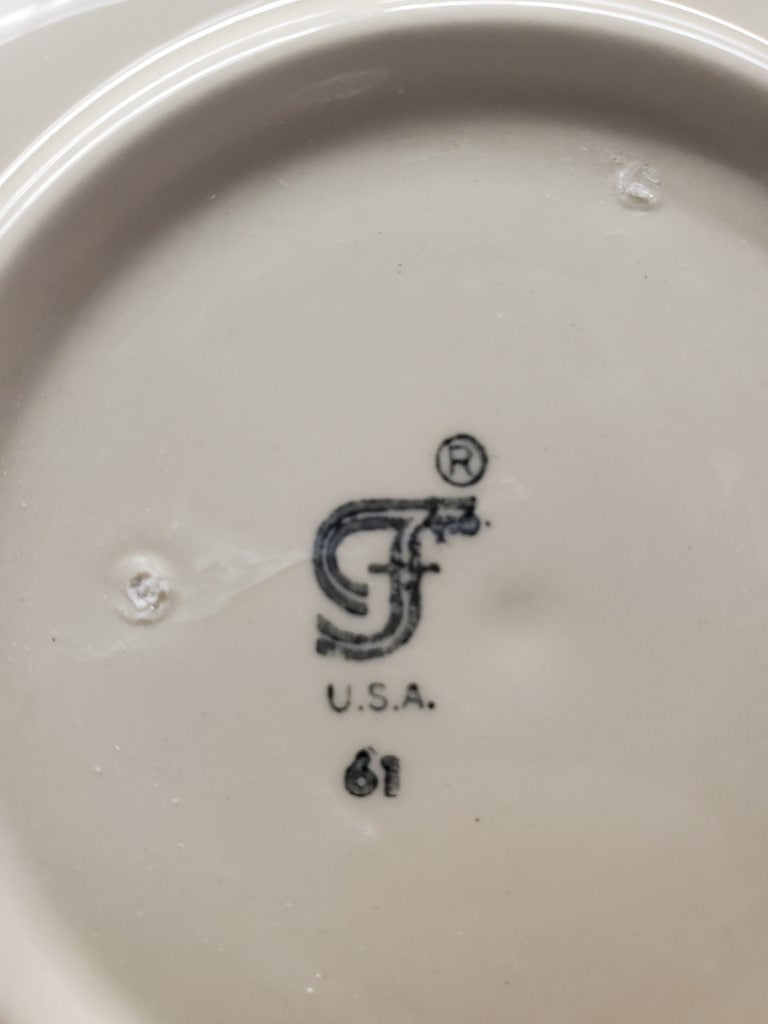 Set of 8 Franciscan Apple Cup & Saucer Sets LK