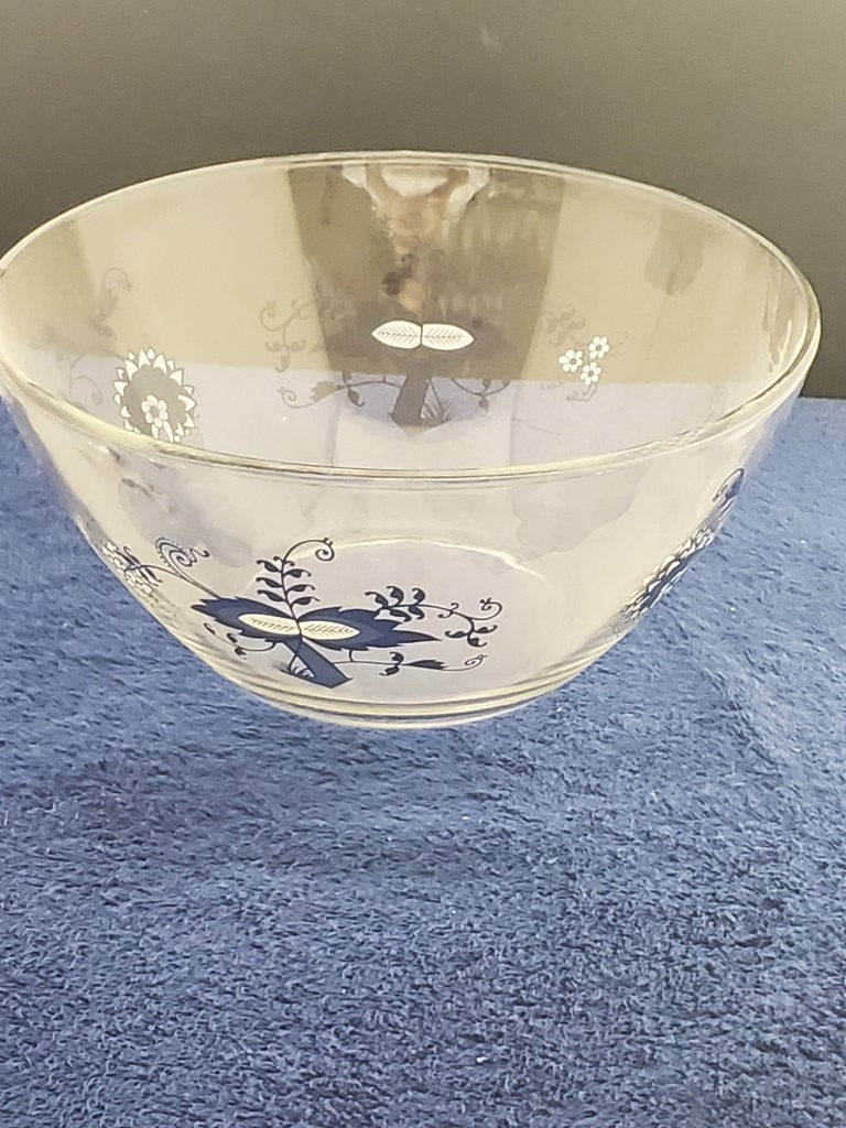Blue Danube (Japan) Blue Danube 9" Round Glass Bowl