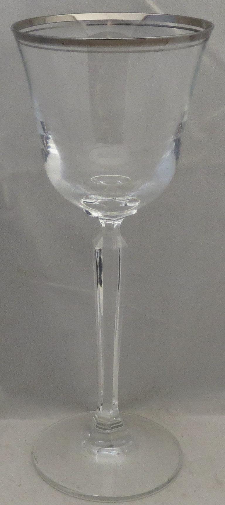 Set of 5 Mikasa Briarcliffe Wine Glasses