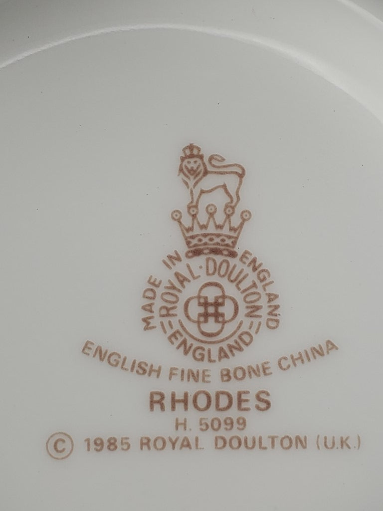 Royal Doulton Rhodes 5 Piece Place Setting LK