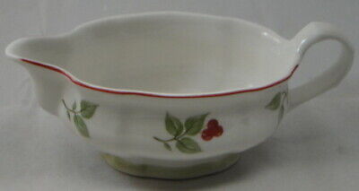 Villeroy & Boch Joy Noel Gravy Boat