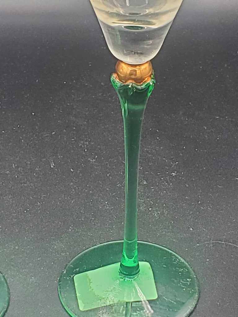Set of 2 Sasaki Carnevale Green Wine Glasss LK