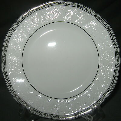 Wedgwood Queens Lace Bread & Butter Plate