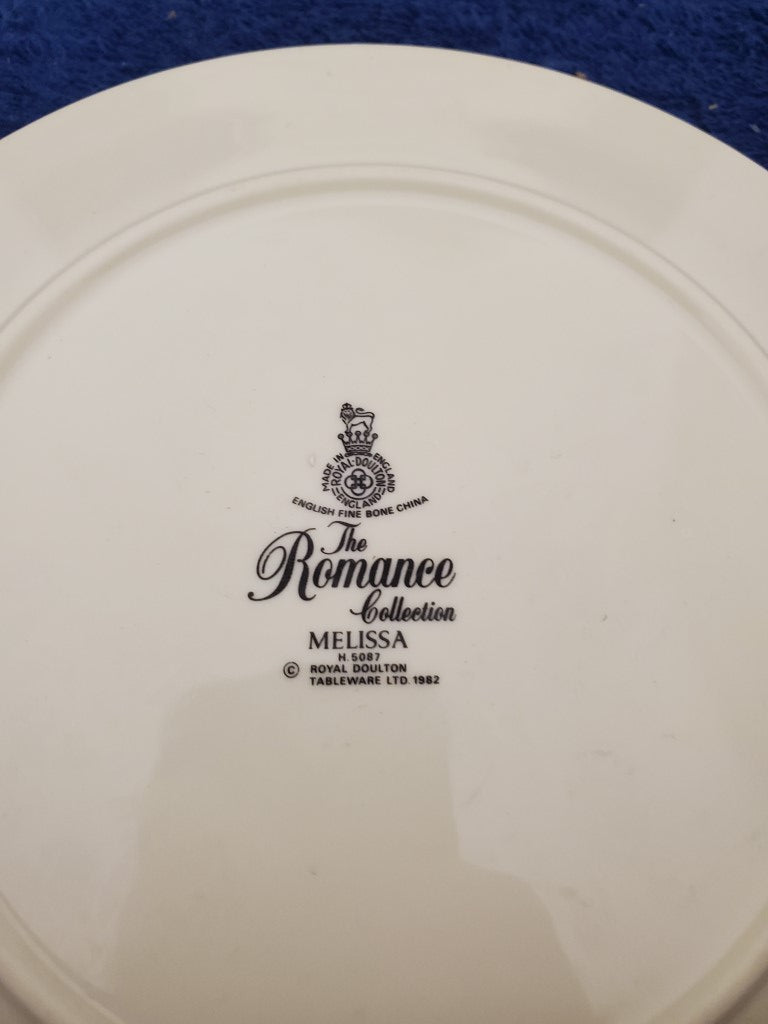 Set of 2 Royal Doulton Melissa Salad Plates