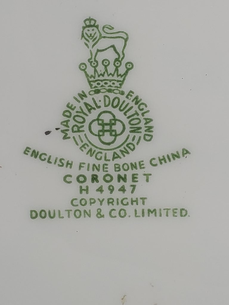 Royal Doulton Coronet 13" Oval Serving Platter LK