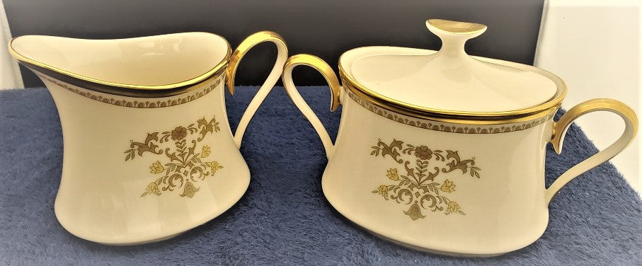 Lenox Castle Garden Creamer & Sugar Bowl with Lid