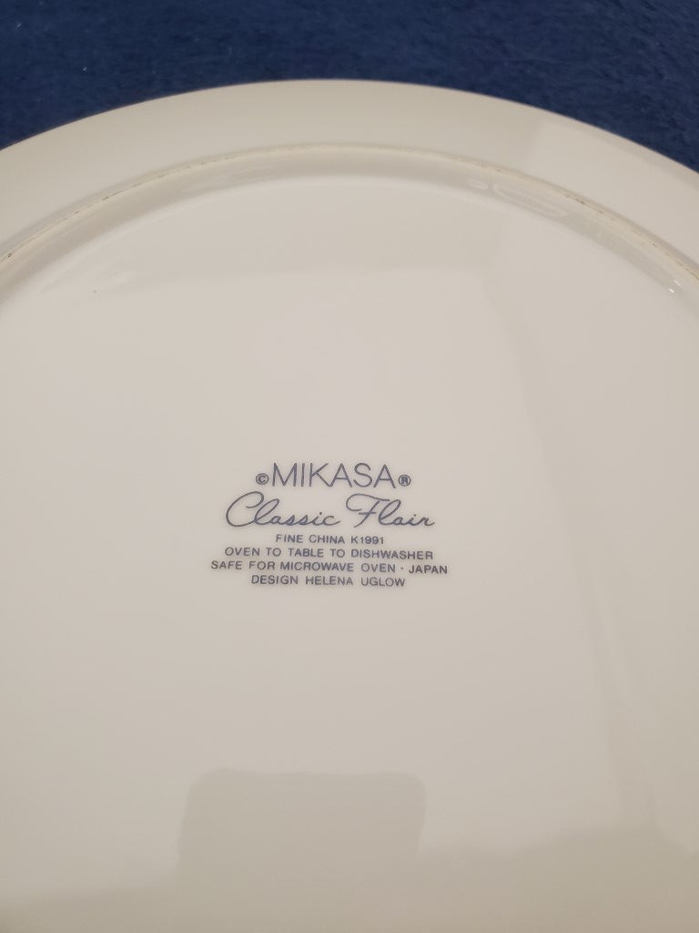 Mikasa Classic Flair Chop Plate LK