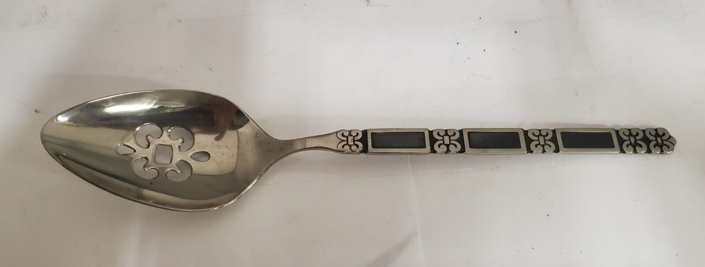 Oneida Madrid Black Accent (Stainless) Pierced Tablespoon/Serving Spoon