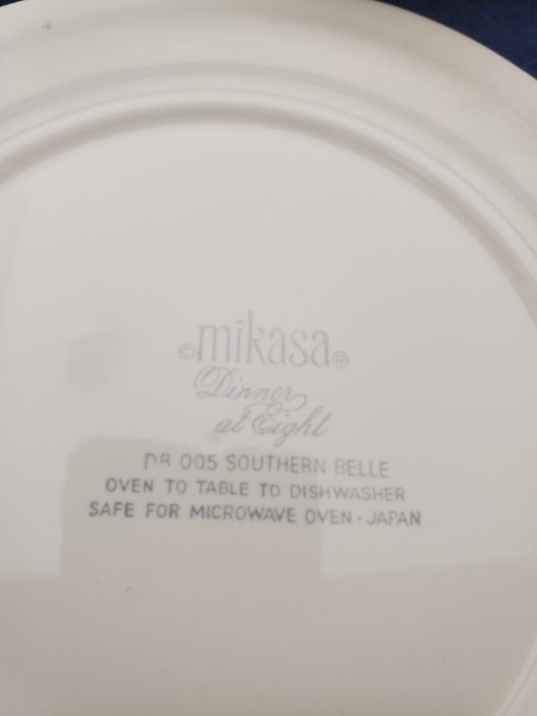 Set of 4 Mikasa Southern Belle Cup & Saucer Sets