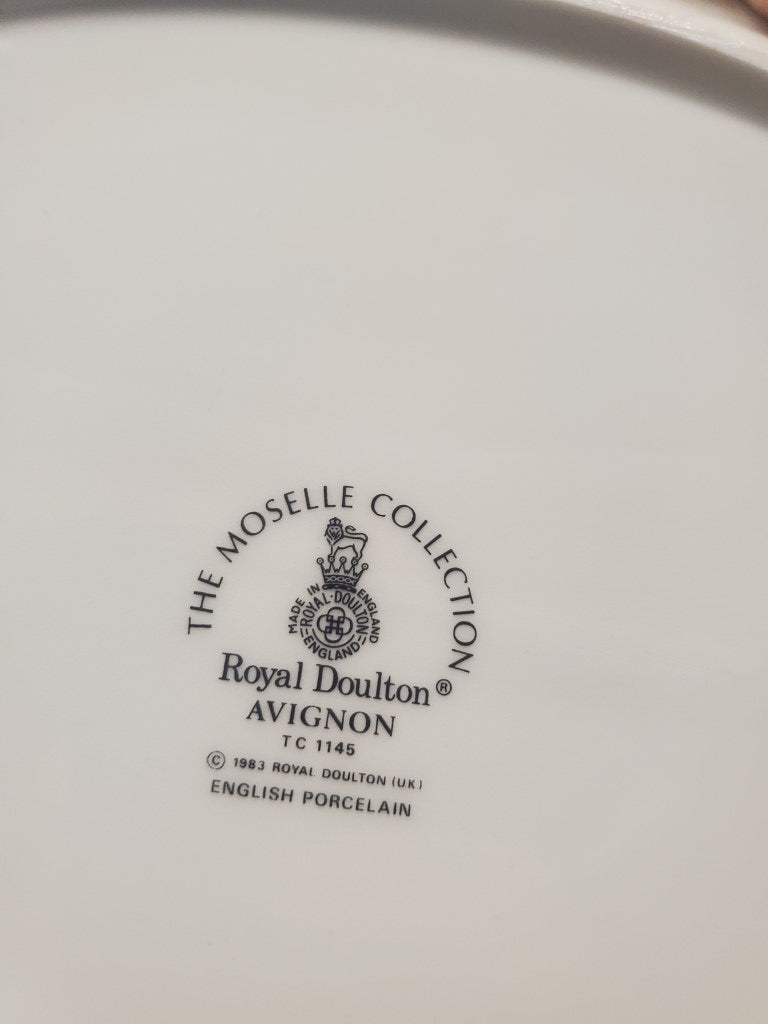 Royal Doulton Avignon 13" Oval Serving Platter LK