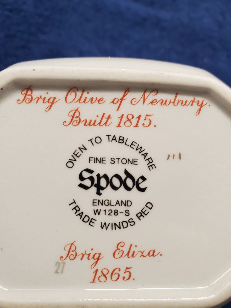 Spode Trade WInds Red Gravy Boat LK