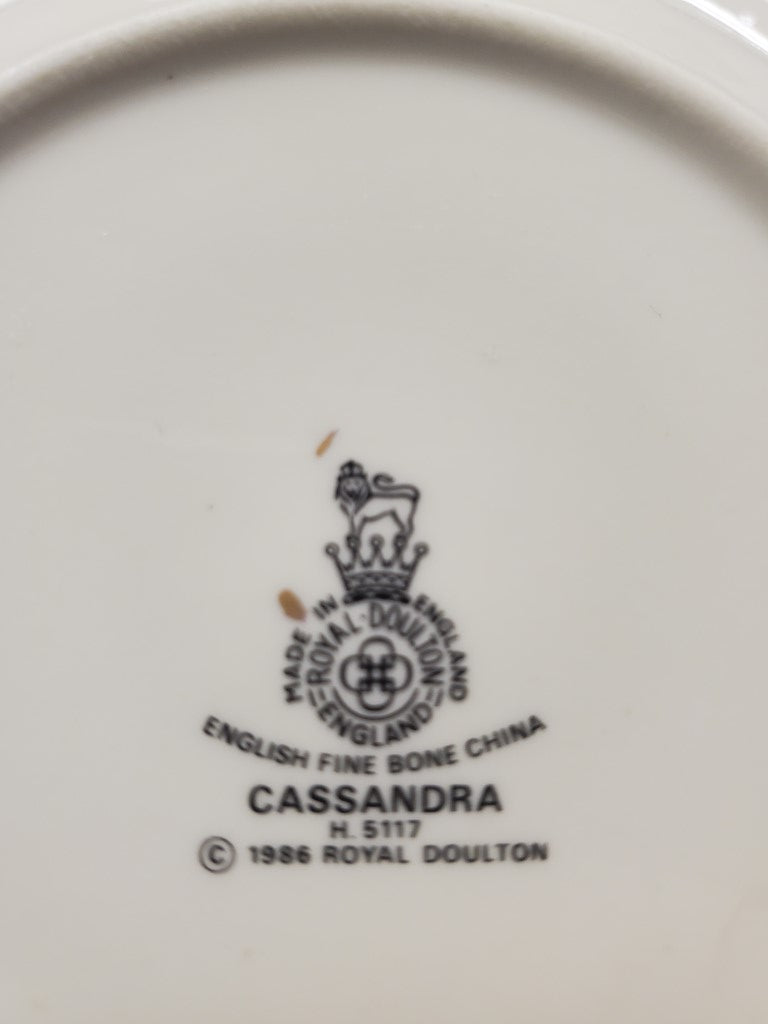 Set of 3 Royal Doulton Cassandra Rim Soup Bowls