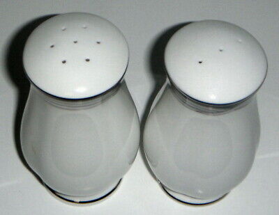 Lenox Erin Salt & Pepper Set (Missing Stopper)