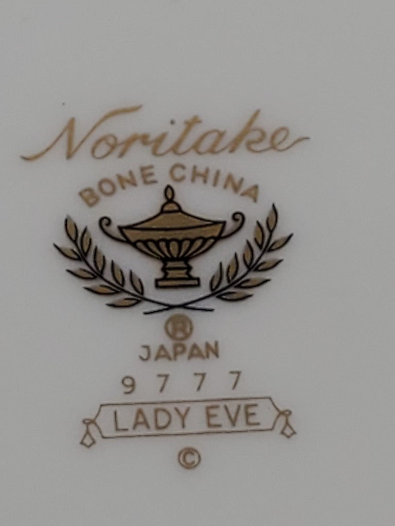 Noritake Lady Eve 9" Oval Vegetable Bowl LK