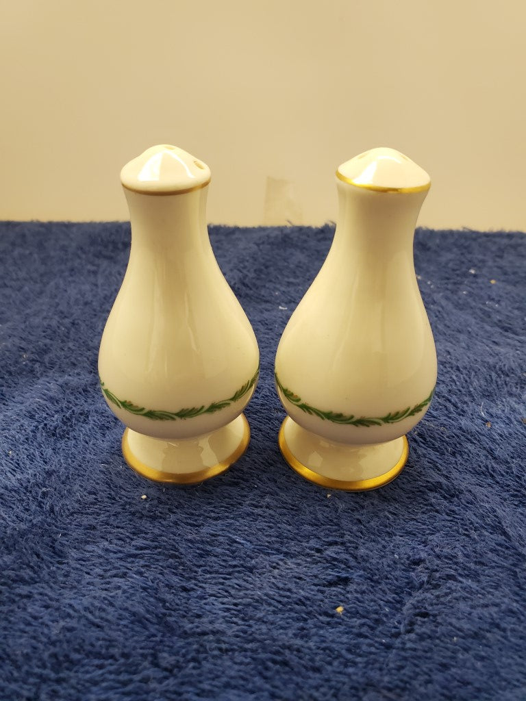 Franciscan Arcadia Salt & Pepper Set