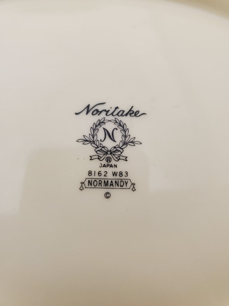 Noritake Normandy Oval Vegetable Bowl LK