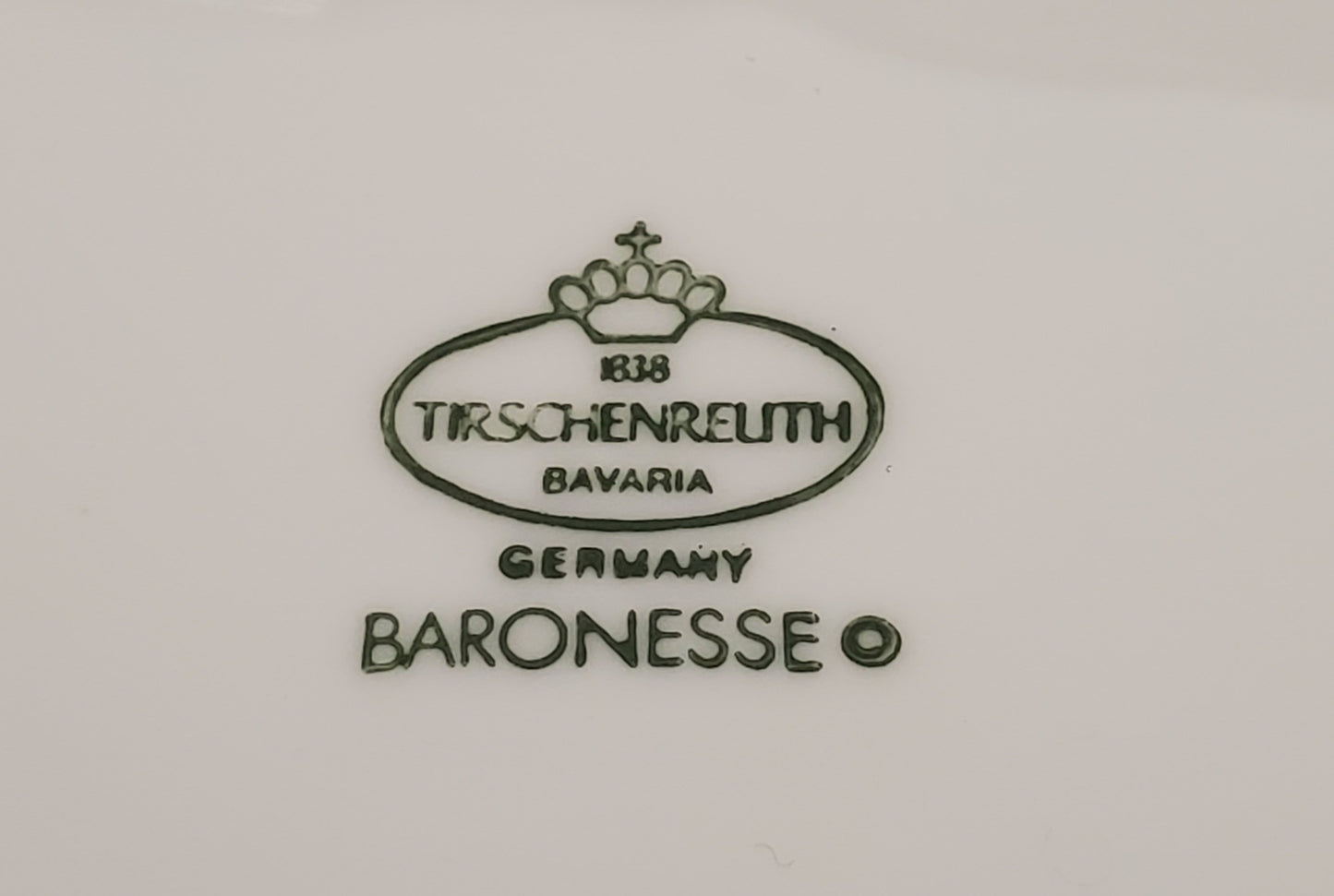 Set of 4 Tirschenreuth Fleur de Lis Cup & Saucer Sets