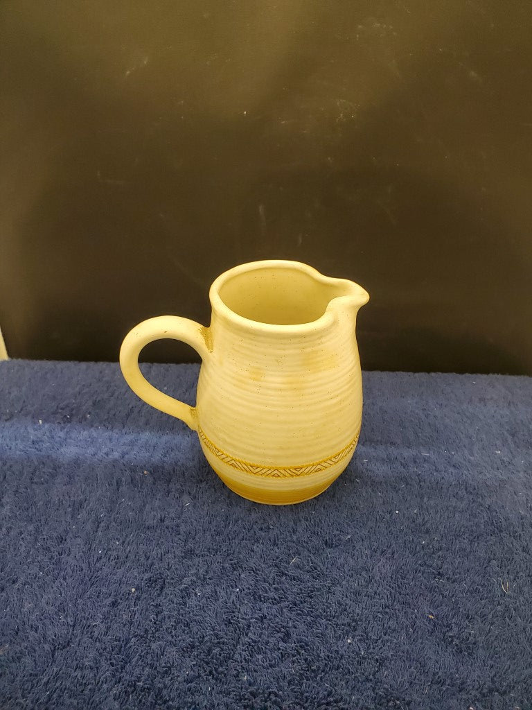 Franciscan Hacienda Gold Creamer and Sugar Bowl and Lid LK