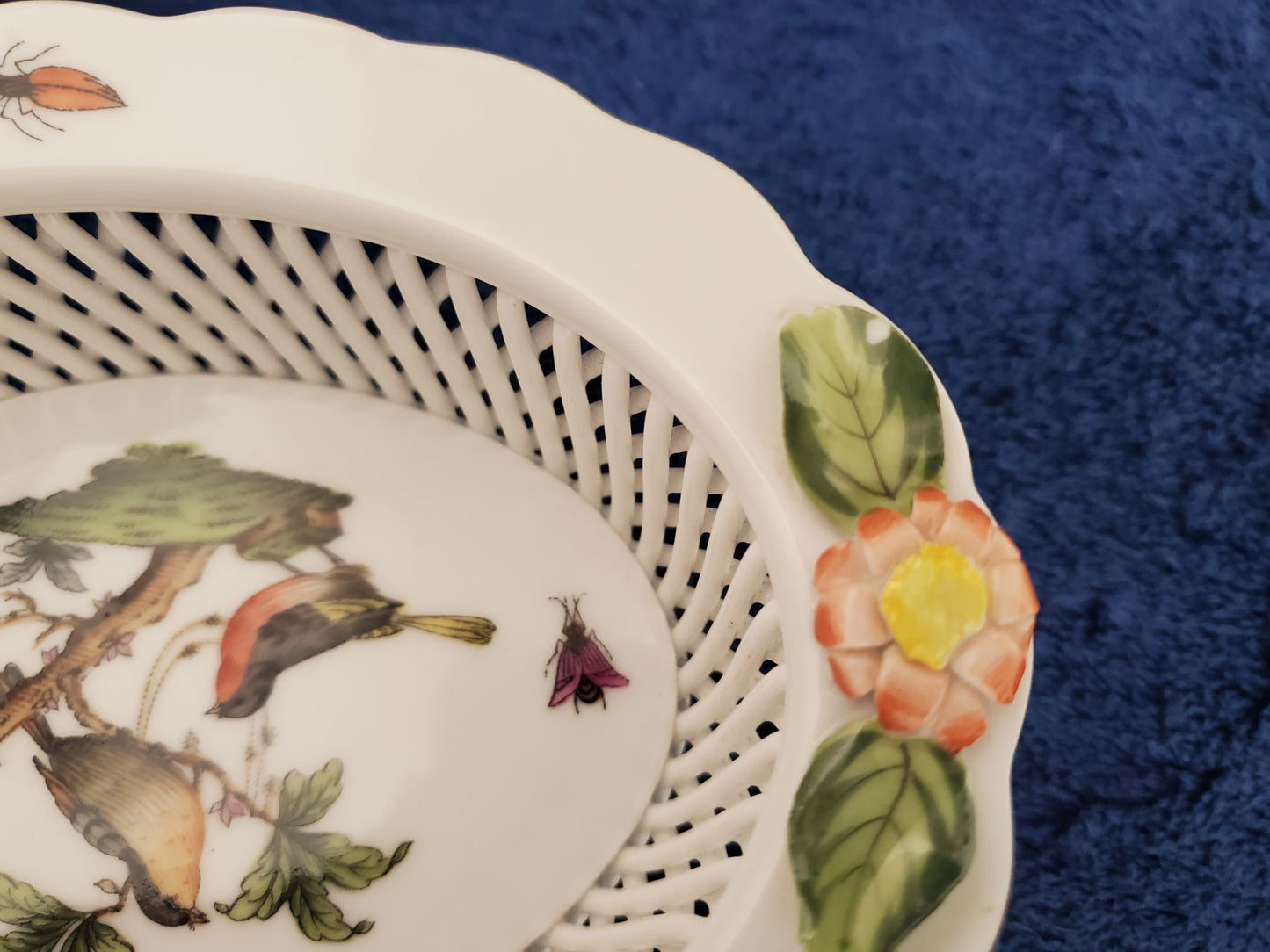 Herend Rothschild Bird (RO) Small Basket (7379) (Imperfect)