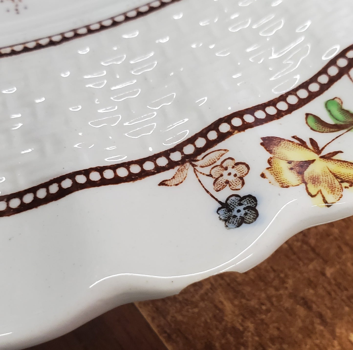 Spode Buttercup Dinner Plate (Imperfect)
