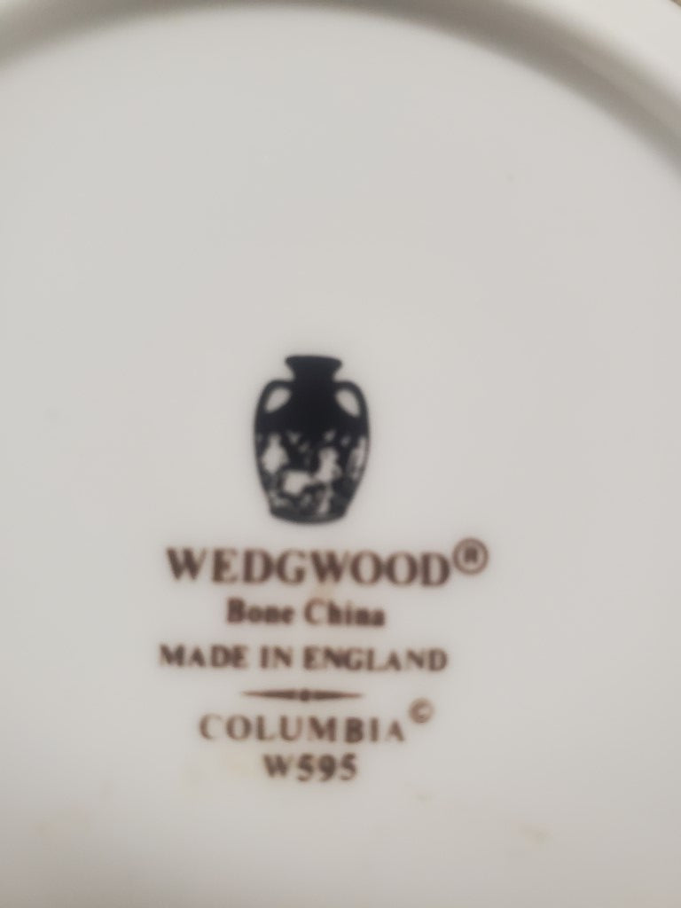 Set of 4 Wedgwood Columbia W595 Fruit Bowls LK