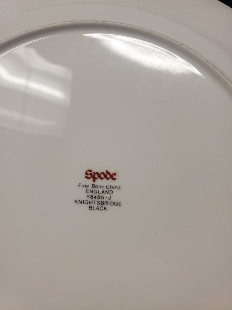 Spode Knightsbridge Black Dinner Plate LK