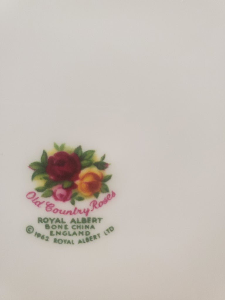 Set of 7 Royal Albert Old Country Roses Salad Plates LK
