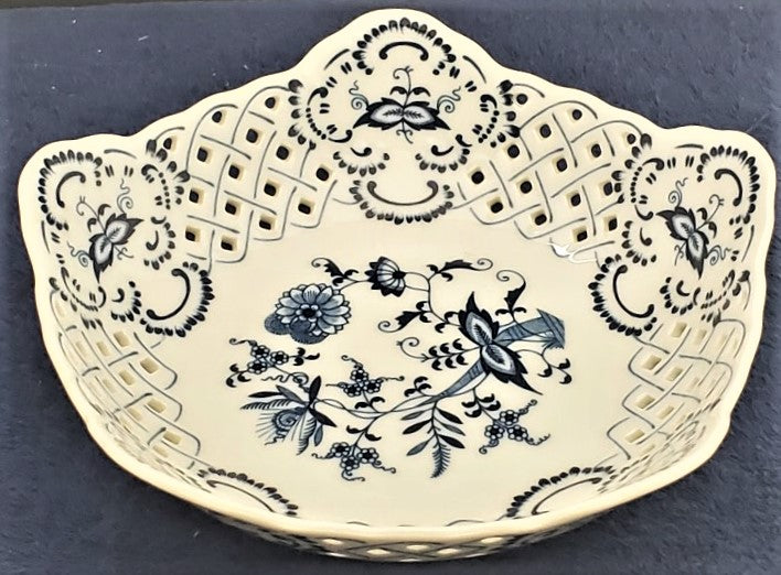 Blue Danube (Japan) Blue Danube Pentagon (5-Sided) Tray