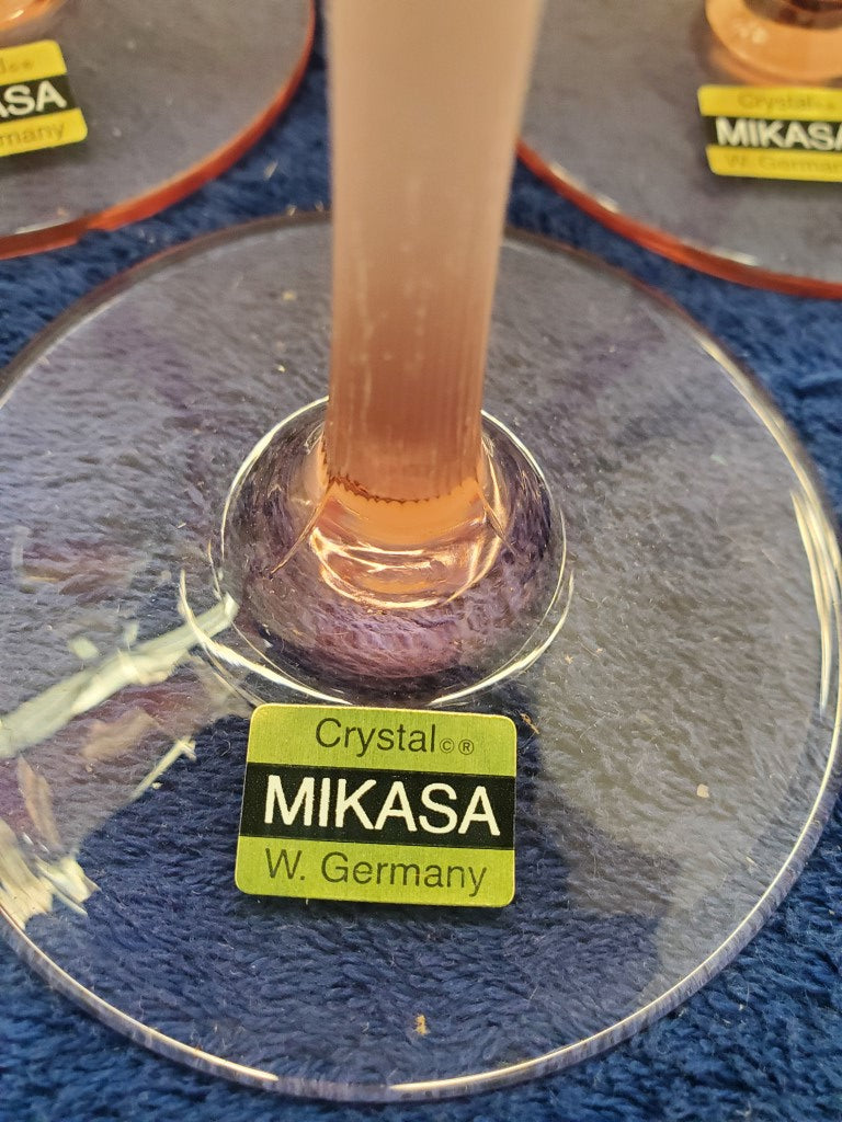 Set of 8 Mikasa Sea Mist Coral Frosted Stem Water Goblets LK