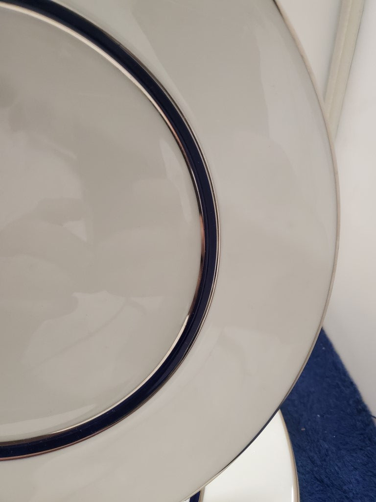 Set of 4 Oxford Marquesa Dinner Plates LK