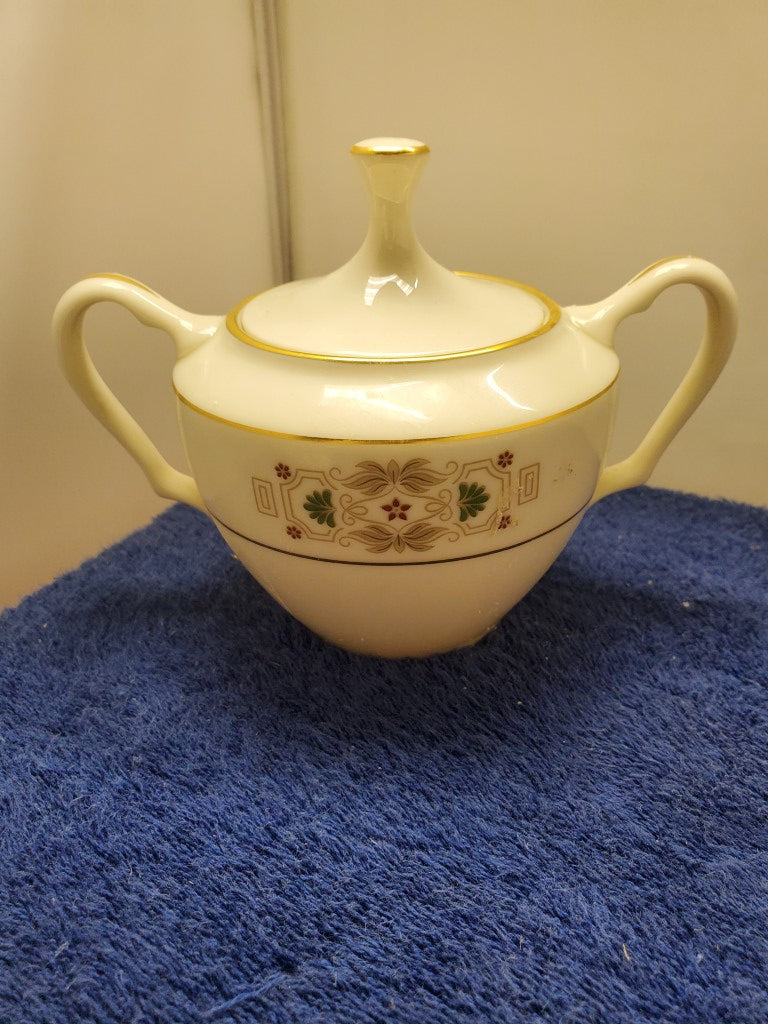 Lenox Tableau Creamer & Sugar Bowl with Lid LK