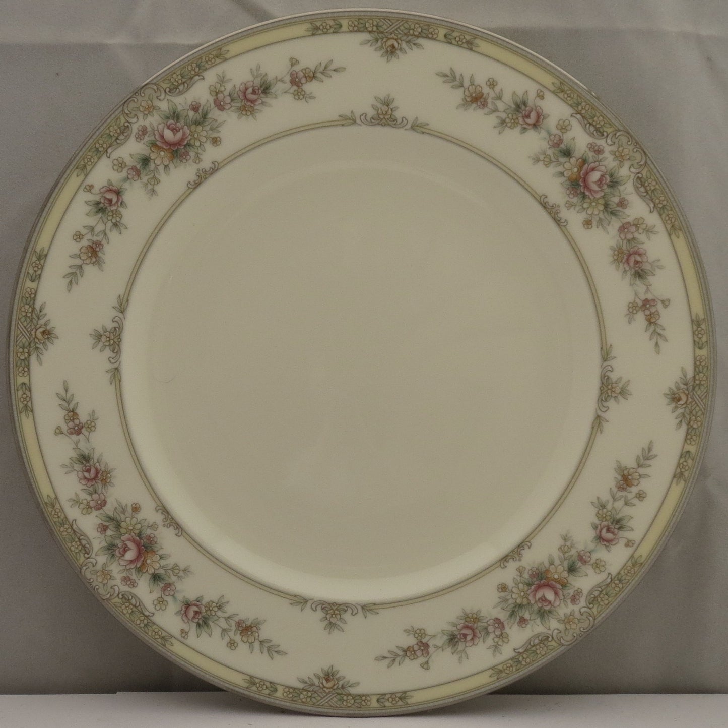 Set of 4 Noritake Shenandoah Salad Plates