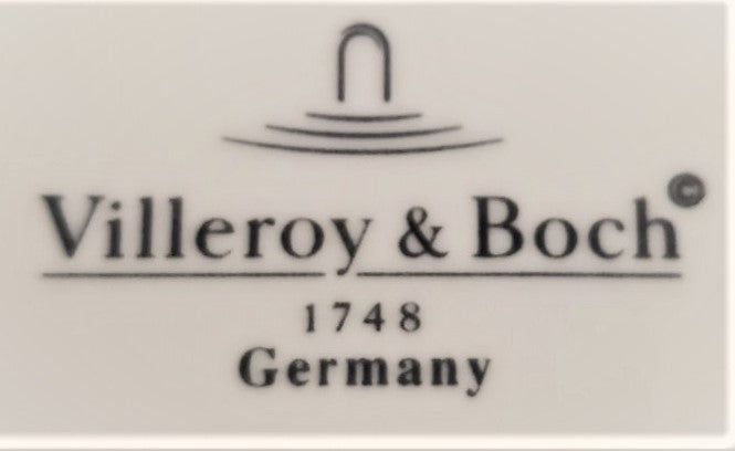 Set of 5 Villery & Boch New Wave Caffe Dinner Plates