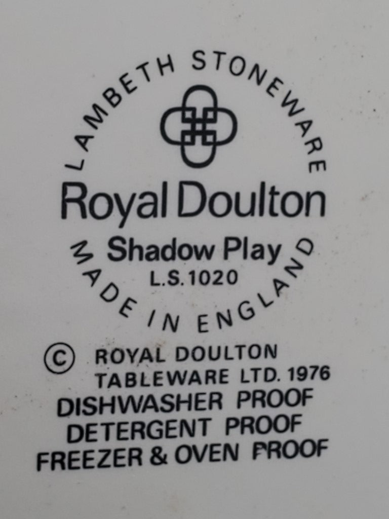 Royal Doulton Shadow Play 13" Oval Serving Platter LK