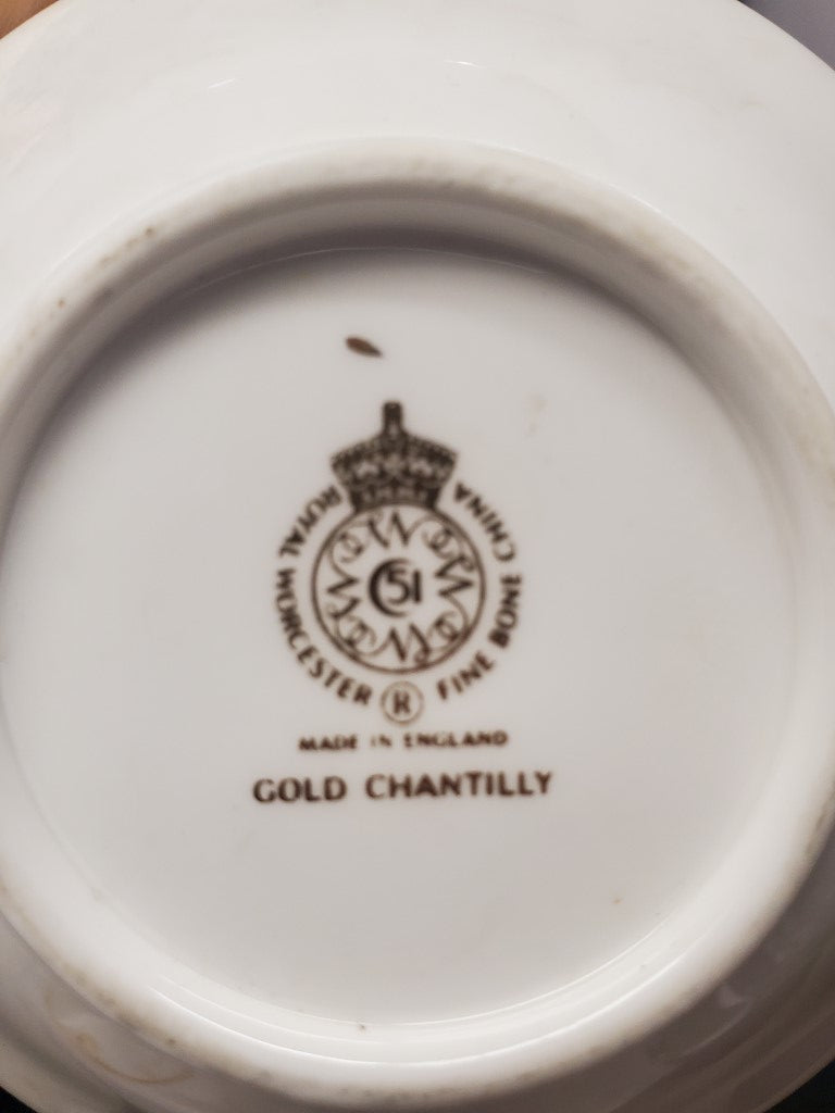 Set of 5 Royal Worcester Gold Chantilly Cream Soup Cups