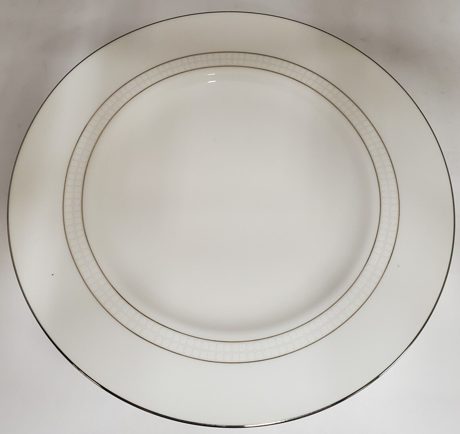 Set of Lenox, Kate Spade, Noel Accent Luncheon Plates