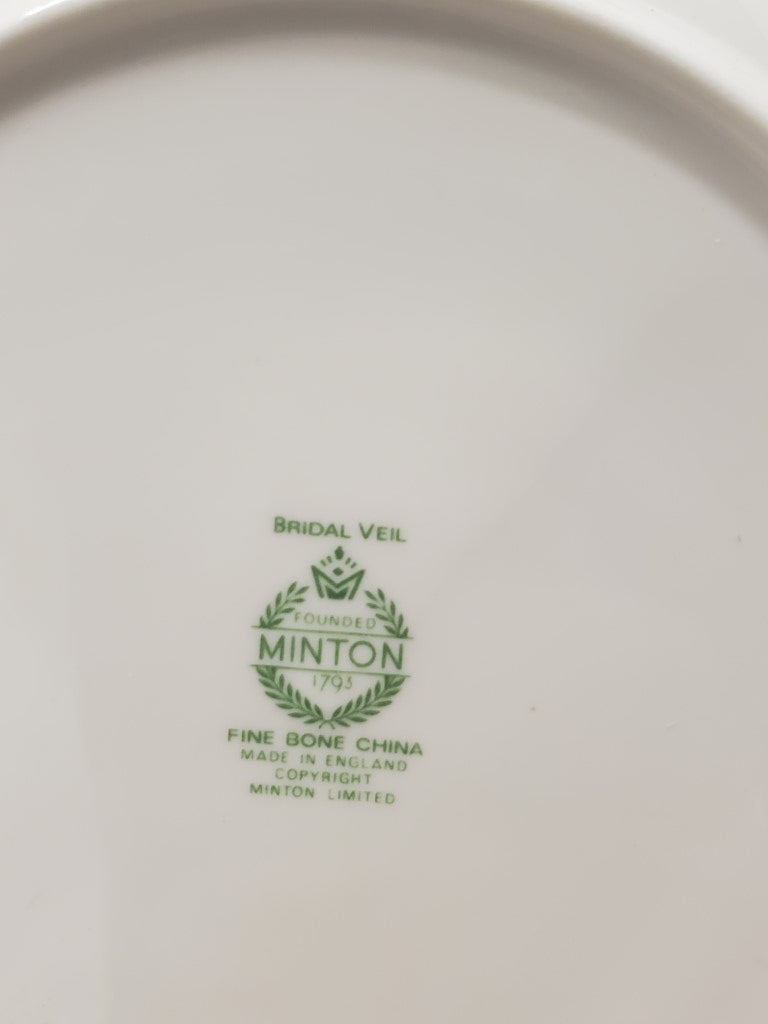 Set of 11 Minton Bridal Veil Bread & Butter Plates LK