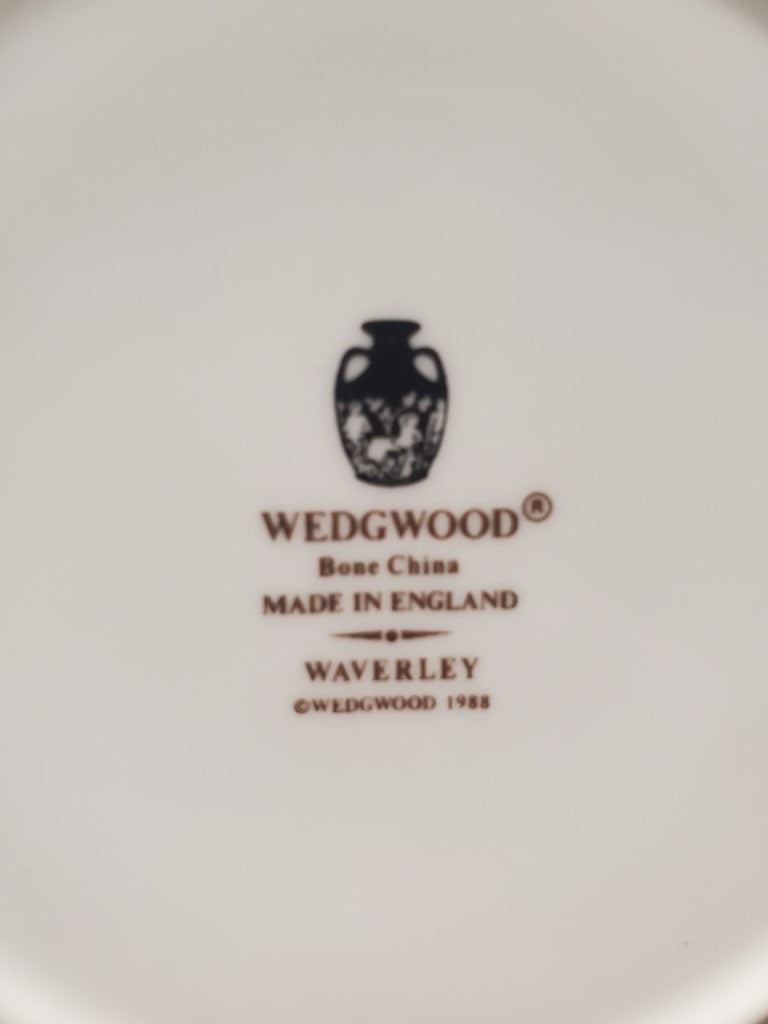 Set of 4 Wedgwood Waverley Bread & Butter Plates LK