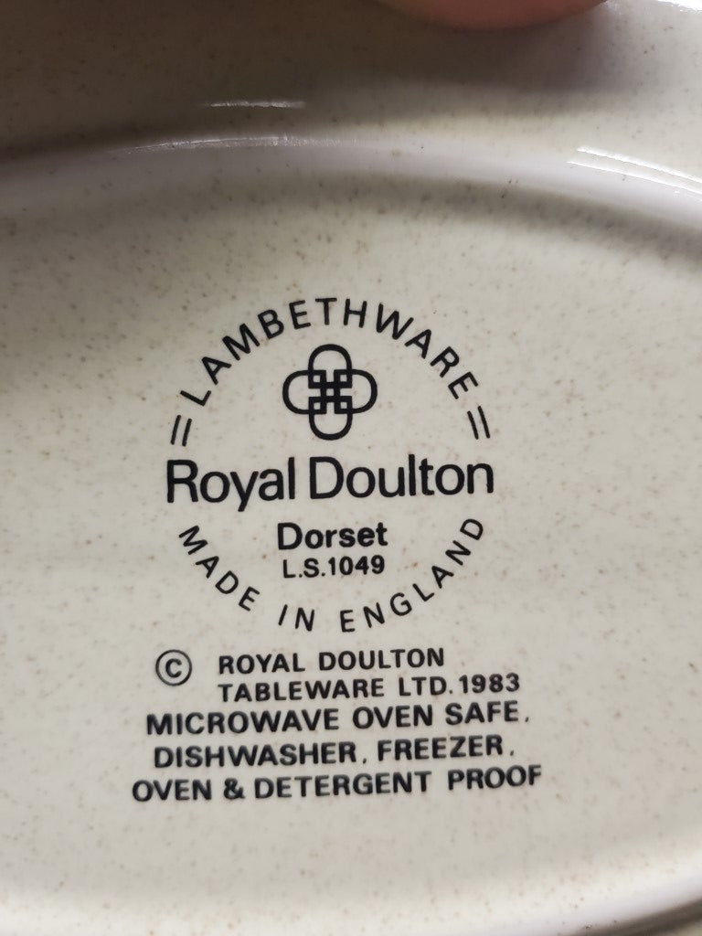 Royal Doulton Dorset Gravy Boat & Underplate LK
