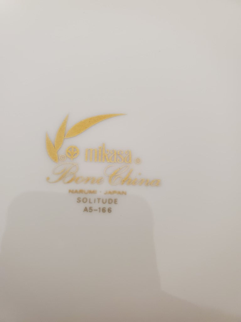 Mikasa Solitude Round Serving Bowl LK