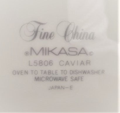 Set of 6 Mikasa Caviar Rim Soup Bowls
